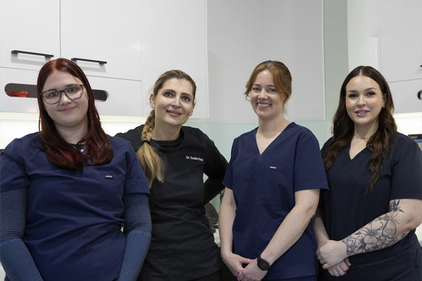055 Catherineblack2021 Larafamilydentist Hr(1)